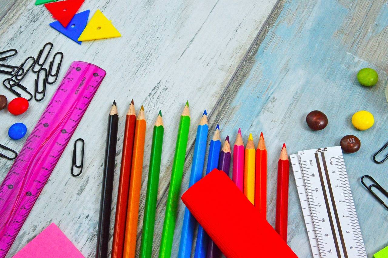Discover the best zero waste back to school supplies!